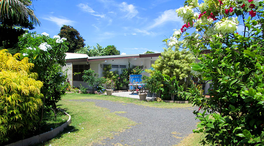 Inaiti Lodge : accommodation in Tahiti